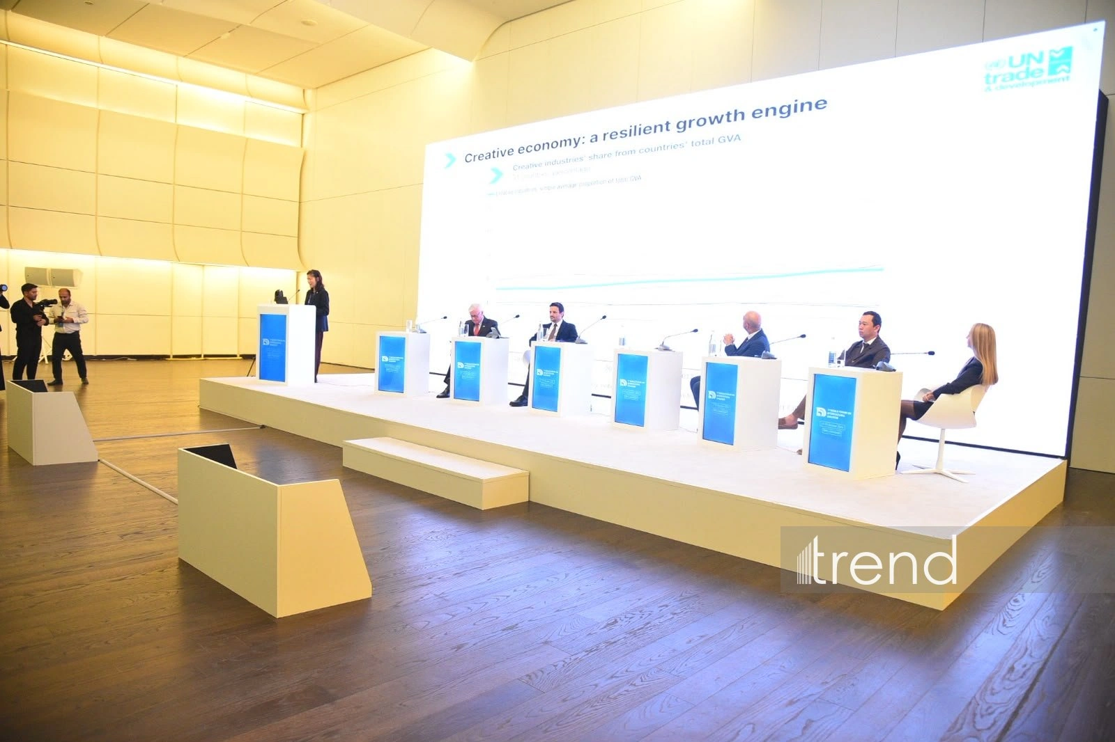 World Forum on Intercultural Dialogue hosts “Business Dialogue” panel session in Baku (PHOTO)