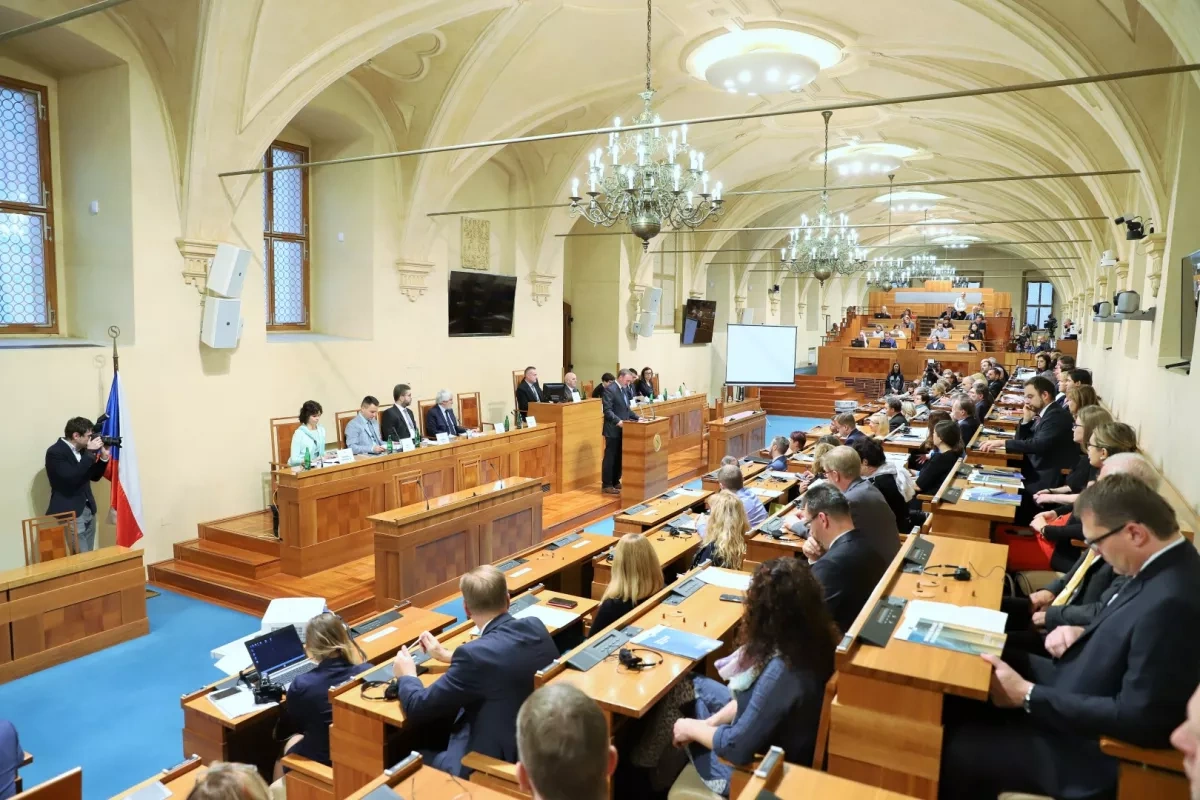 Czech court jails man for synagogue arson plot