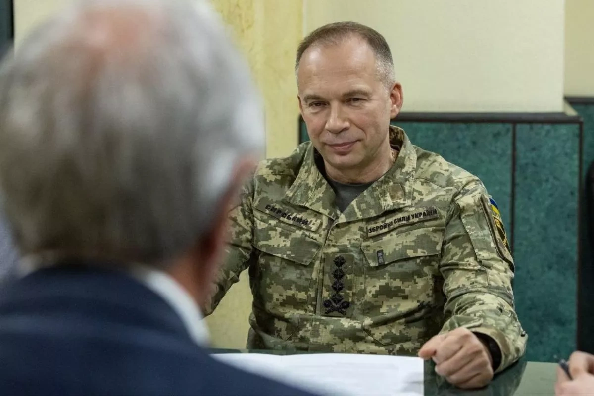 Ukraine appoints ex-NATO general as chief foreign military adviser photo