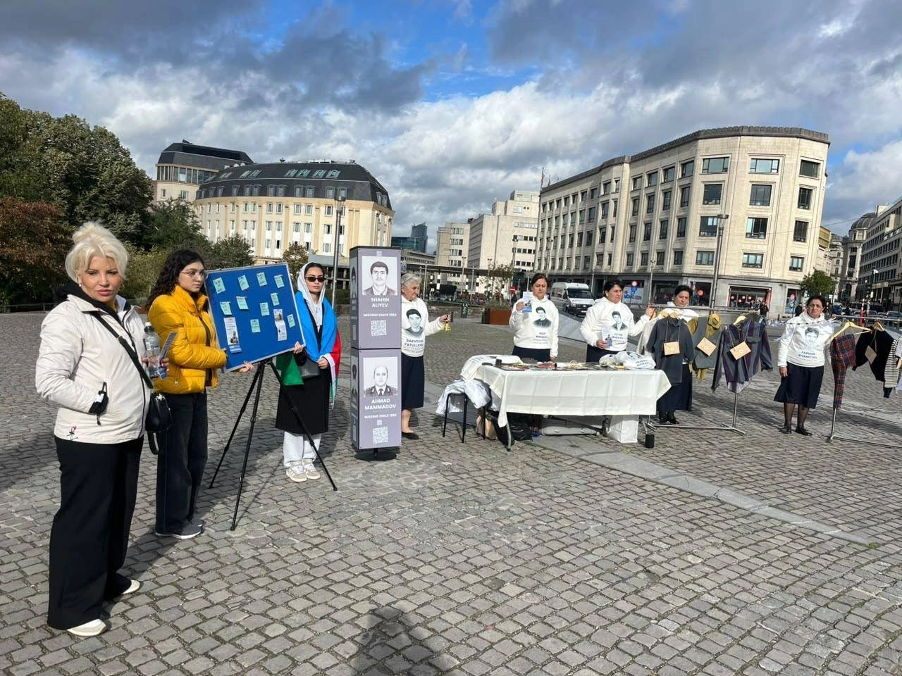 Another peaceful rally by Azerbaijani families of missing persons held in Brussels (PHOTO)