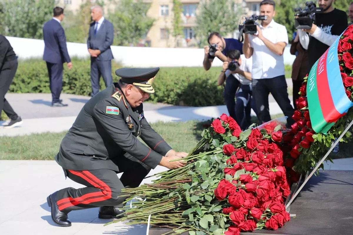 Azerbaijan’s State Service for Mobilization and Conscription honors memory of martyrs PHOTO