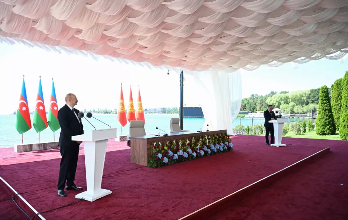 Azerbaijani president credits Zhaparov with driving Kyrgyzstan's rapid rise PHOTO/UPDATED