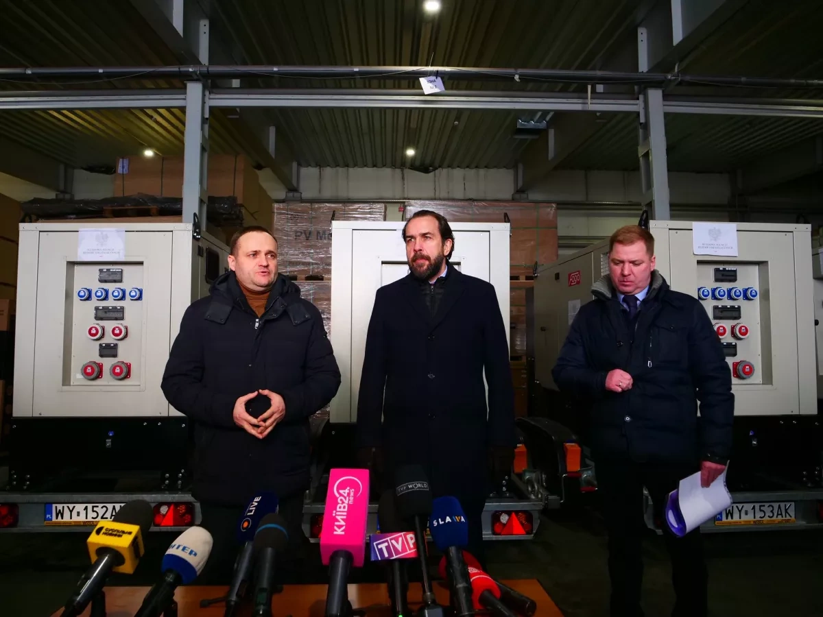 Poland delivers first batch of generators to Kyiv, surrounding region