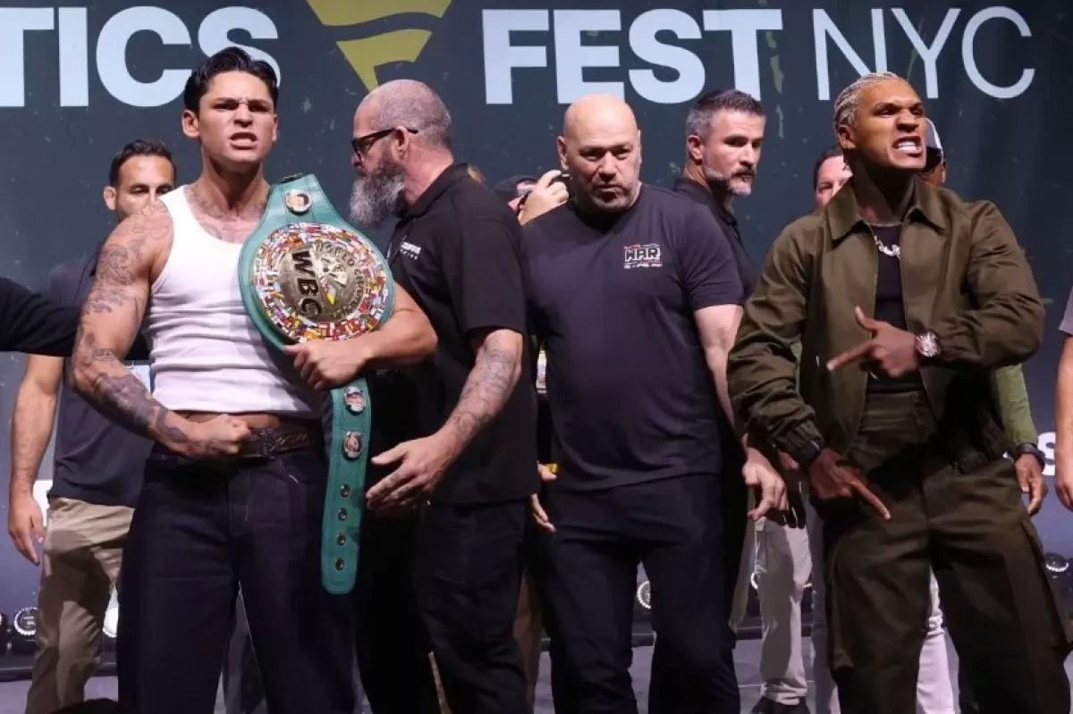 Ryan Garcia defeats Conor Benn in second round to retain WBC title