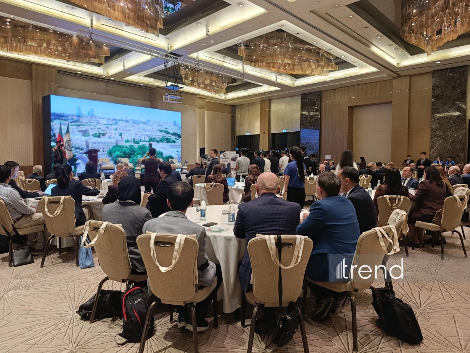 Baku hosts international conference on sustainable urban development (PHOTO)