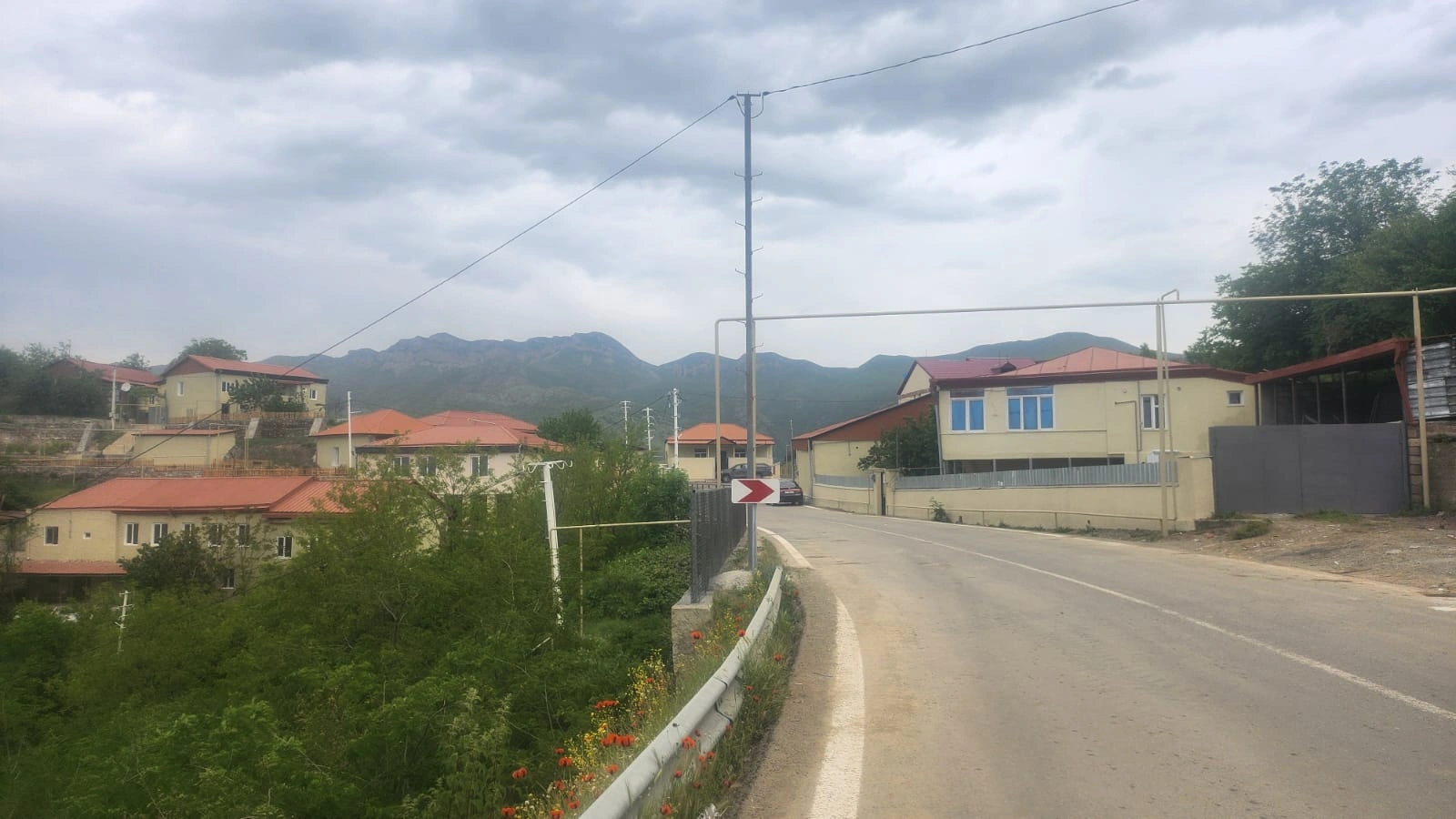 Azerbaijan reveals number of rebuilt houses in Shusha's Boyuk Galaderesi village (PHOTO)