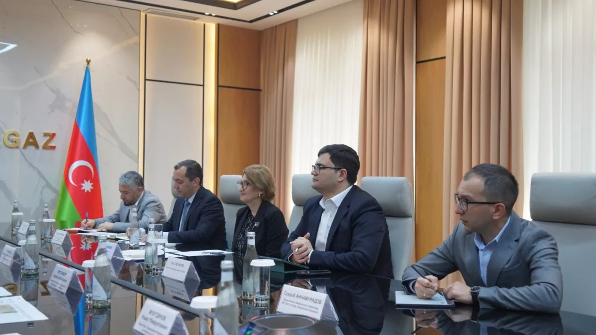 SOCAR, Uzbekneftegaz discuss expansion of bilateral energy cooperation PHOTO