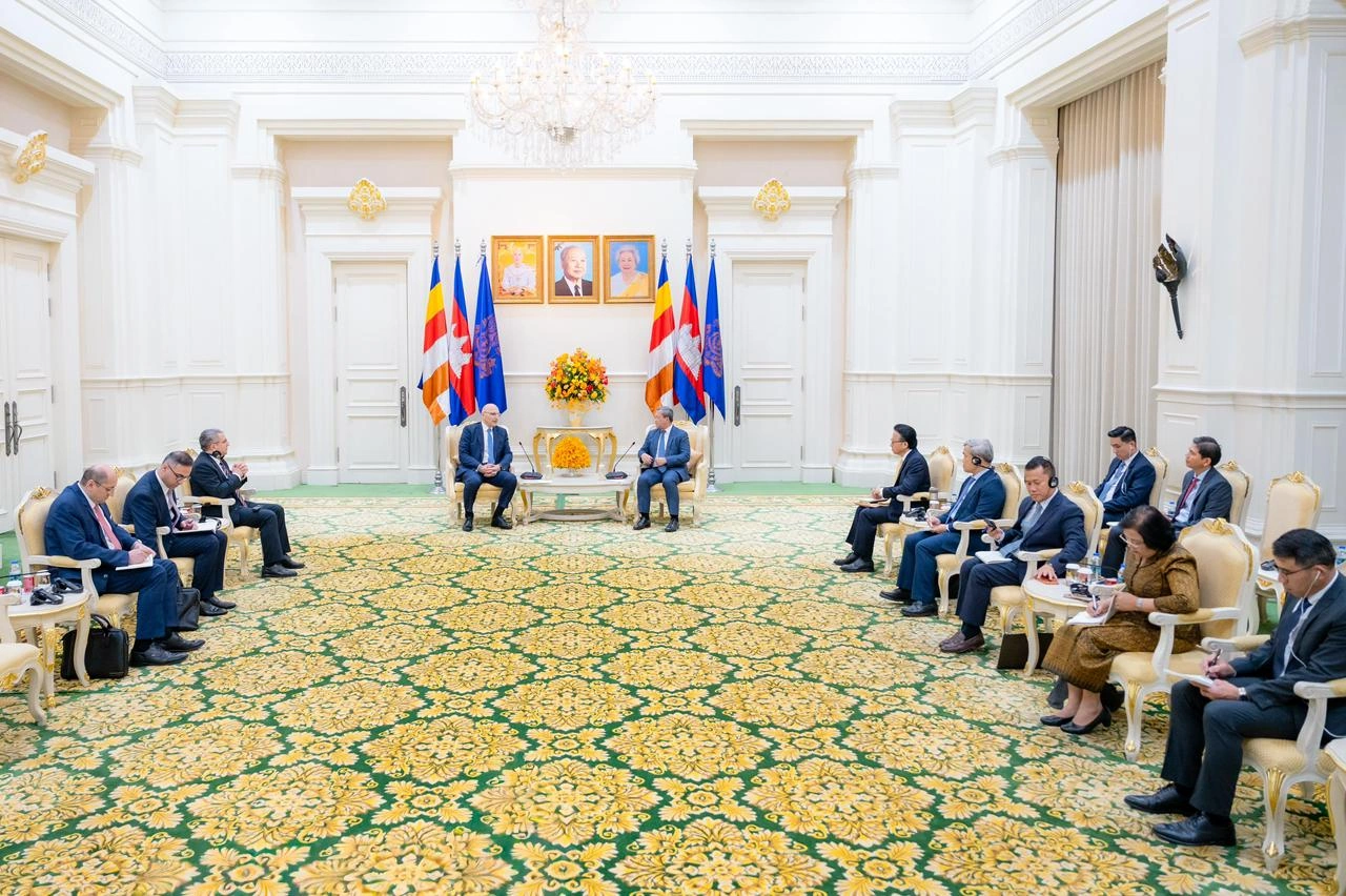 Azerbaijan's Presidential Envoy for Special Assignments holds series of meetings in Cambodia (PHOTO)