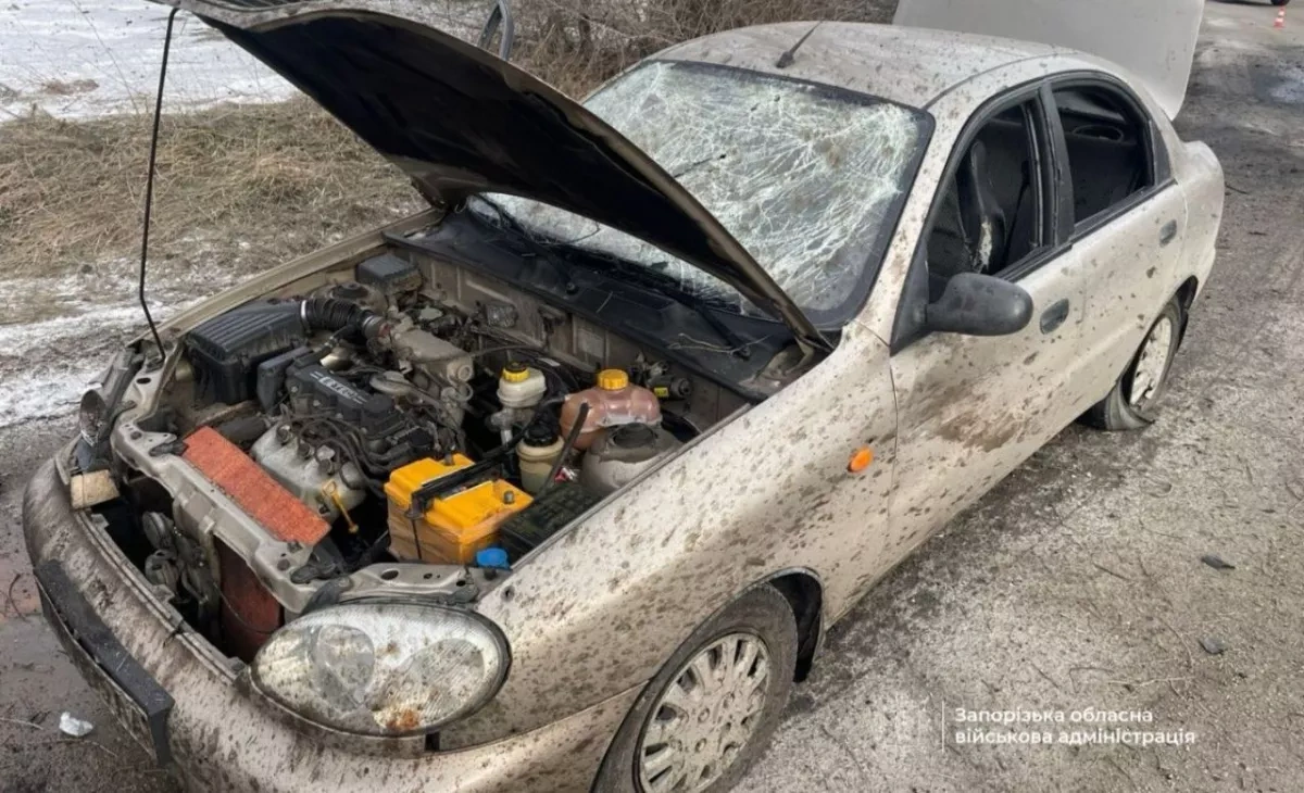 Russian drone hits civilian car in Zaporizhzhia, injuring two