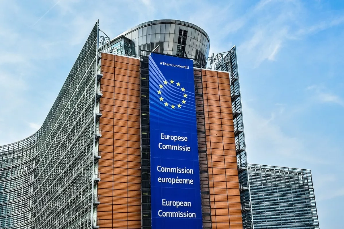 EU Commission to release half of €90 billion loan to Ukraine