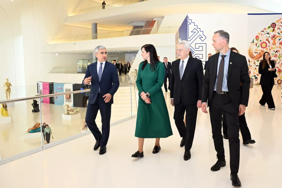 Lithuanian prime minister visits Heydar Aliyev Centre in Baku Photo