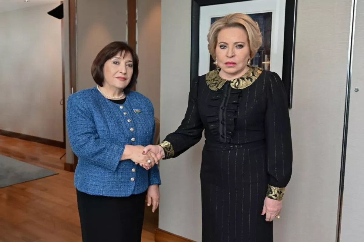 Moscow, Baku discuss cultural, humanitarian ties