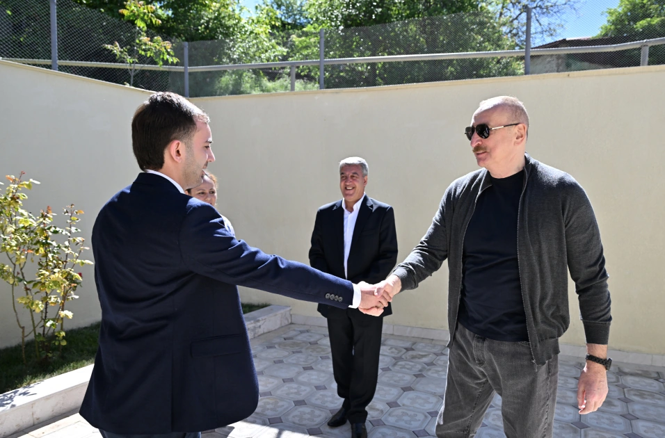 President Ilham Aliyev inspects reconstruction progress in Boyuk Galaderesi village of Shusha district, meets with residents (PHOTO)