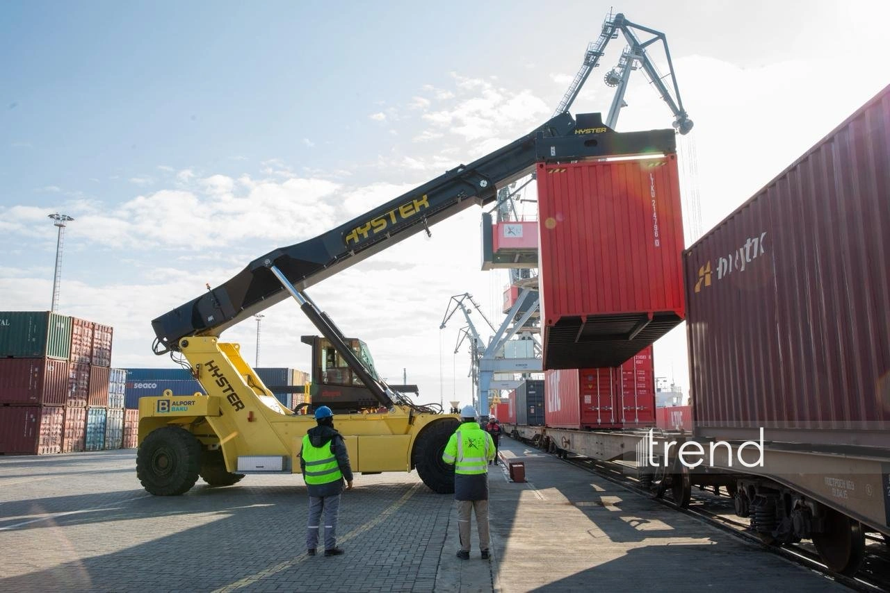 Baku Port strengthens its position as logistics hub in region (PHOTO) (Exclusive)