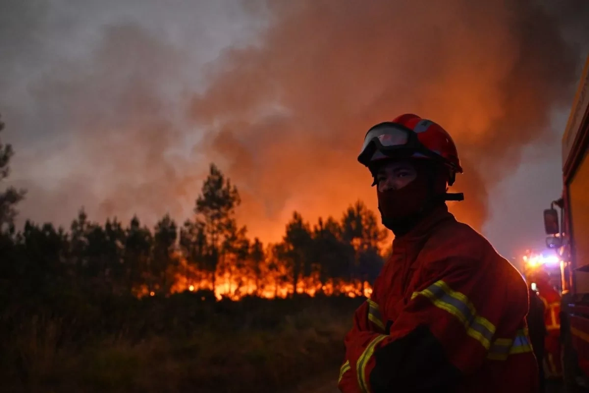 More than 1,700 troops deployed to battle wildfires in southwestern France