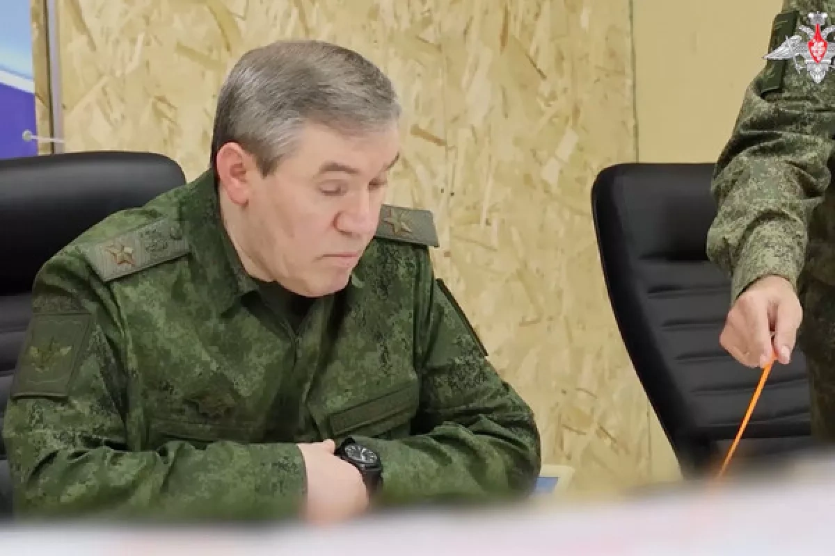 Russian military chief claims advance toward Ukraine's Zaporizhzhia