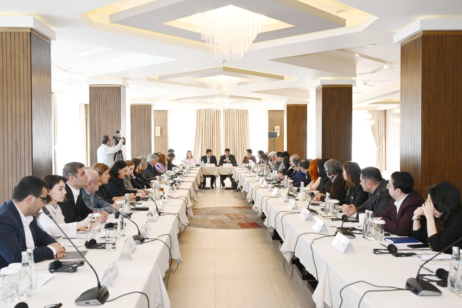 Gabala hosts roundtable with Azerbaijani and Armenian civil society reps under Peace Bridge initiative (PHOTO/VIDEO)