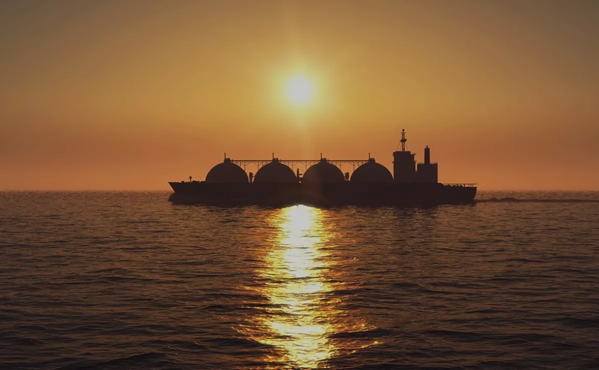 First India-bound LNG tanker crosses Strait of Hormuz since conflict began