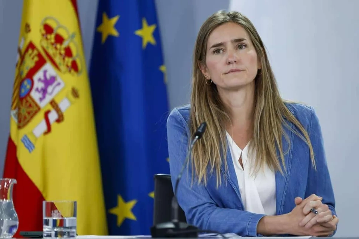 Spain backs IEA oil release to curb soaring prices