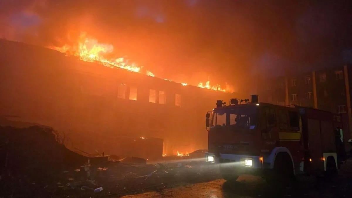 Drone strike hits Kharkiv, injuring three, damaging civilian infrastructure VIDEO
