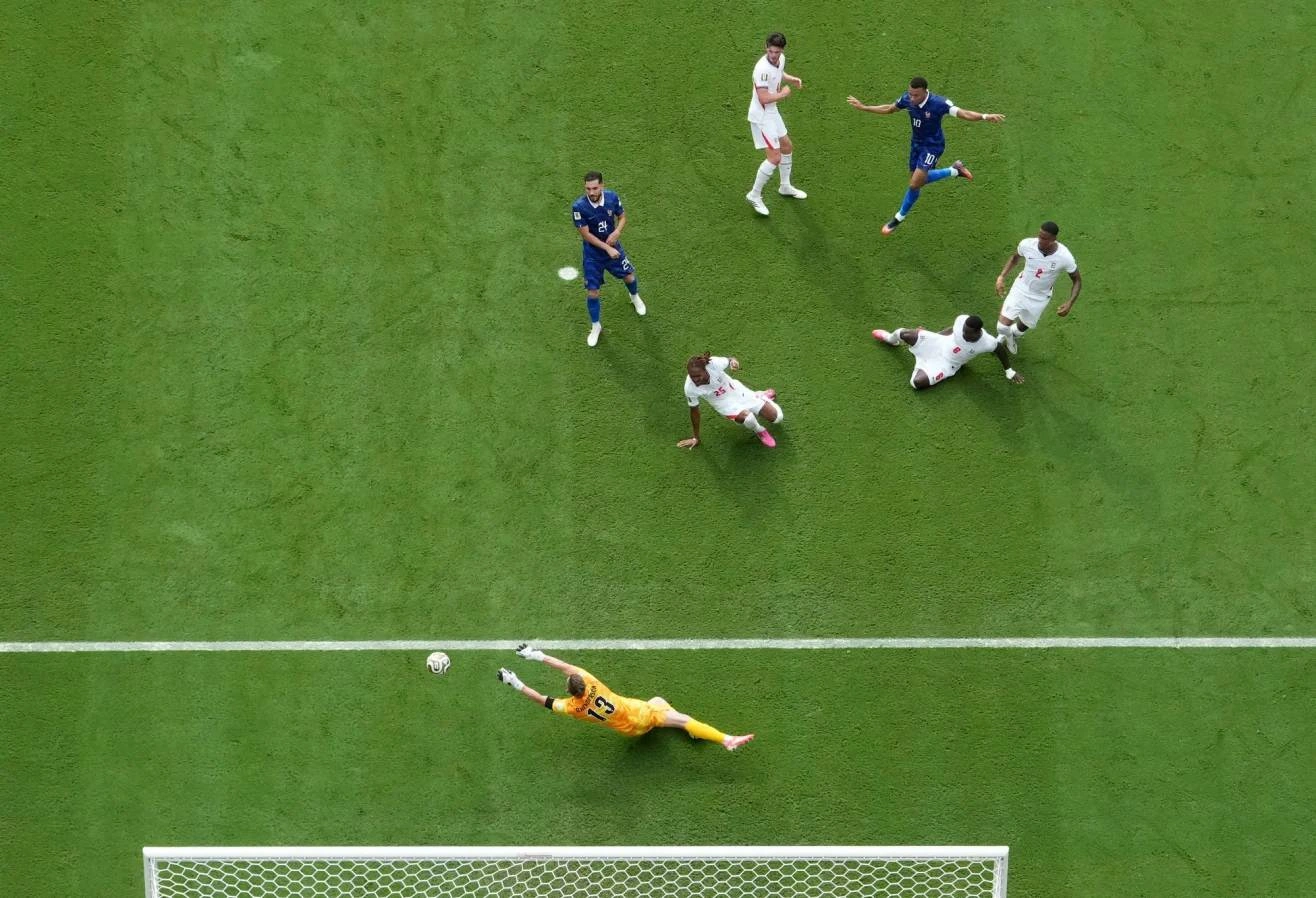 England claim World Cup Bronze after thrilling 6-4 victory over France