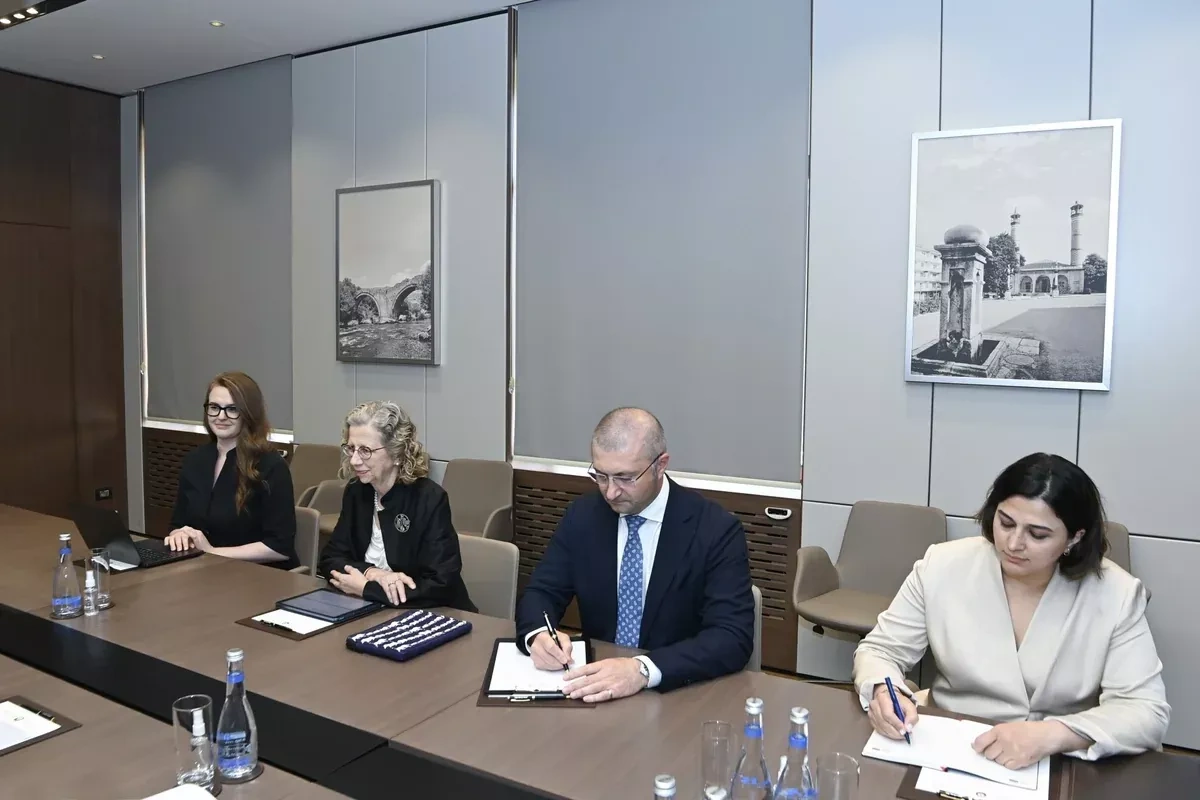 Azerbaijani FM meets UNEP chief, discusses climate cooperation PHOTO