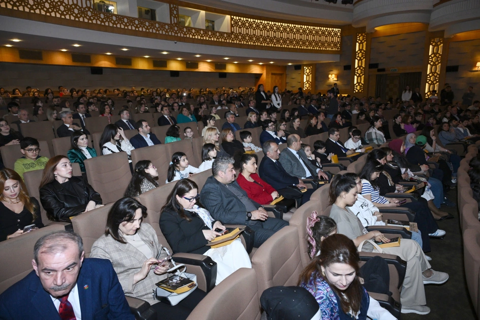 Leyla Aliyeva and Alena Aliyeva attend premier of second season of “Me, Lala and Sherlock Holmes” TV series (PHOTO)