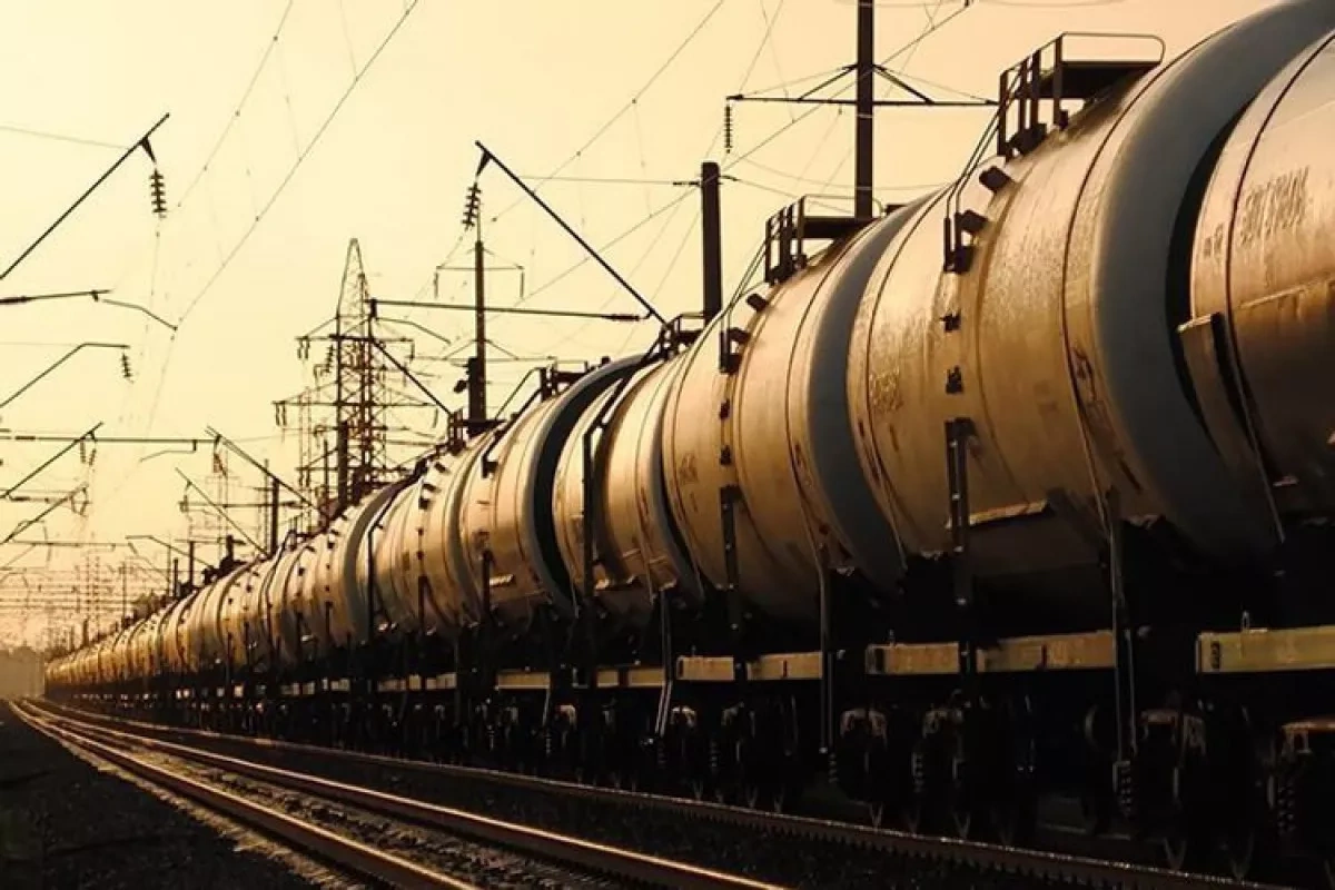 Azerbaijan begins export of petroleum products to Armenia Exclusive by local media