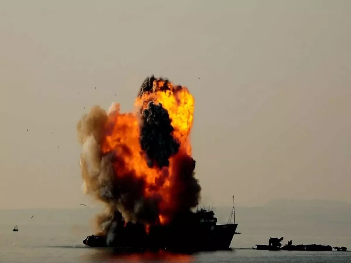 Explosion tears through ammunition depot in Syria VIDEO