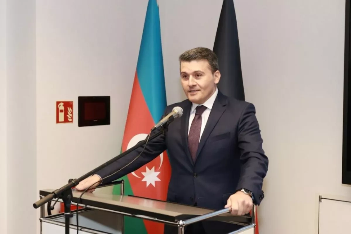 "Welcome to Germany": Azerbaijani ambassador greets Pashinyan in Armenian VIDEO