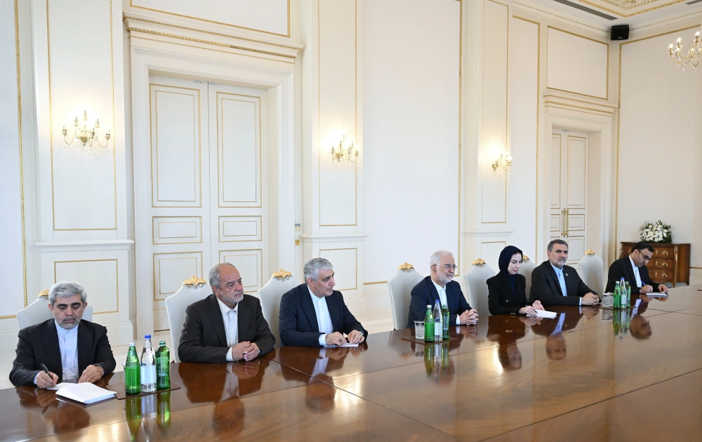 President Ilham Aliyev receives Iran's Minister of Internal Affairs (PHOTO)