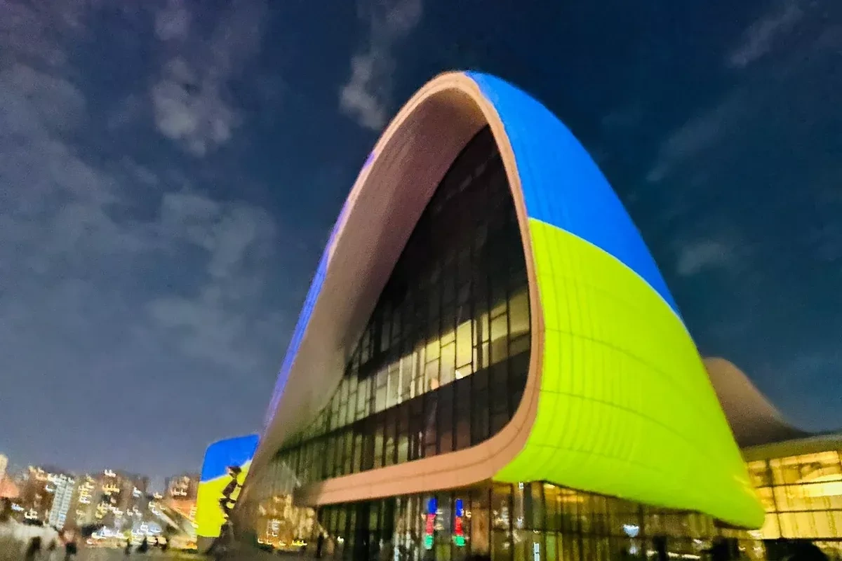 Baku’s Heydar Aliyev Center illuminated in Ukrainian flag colors