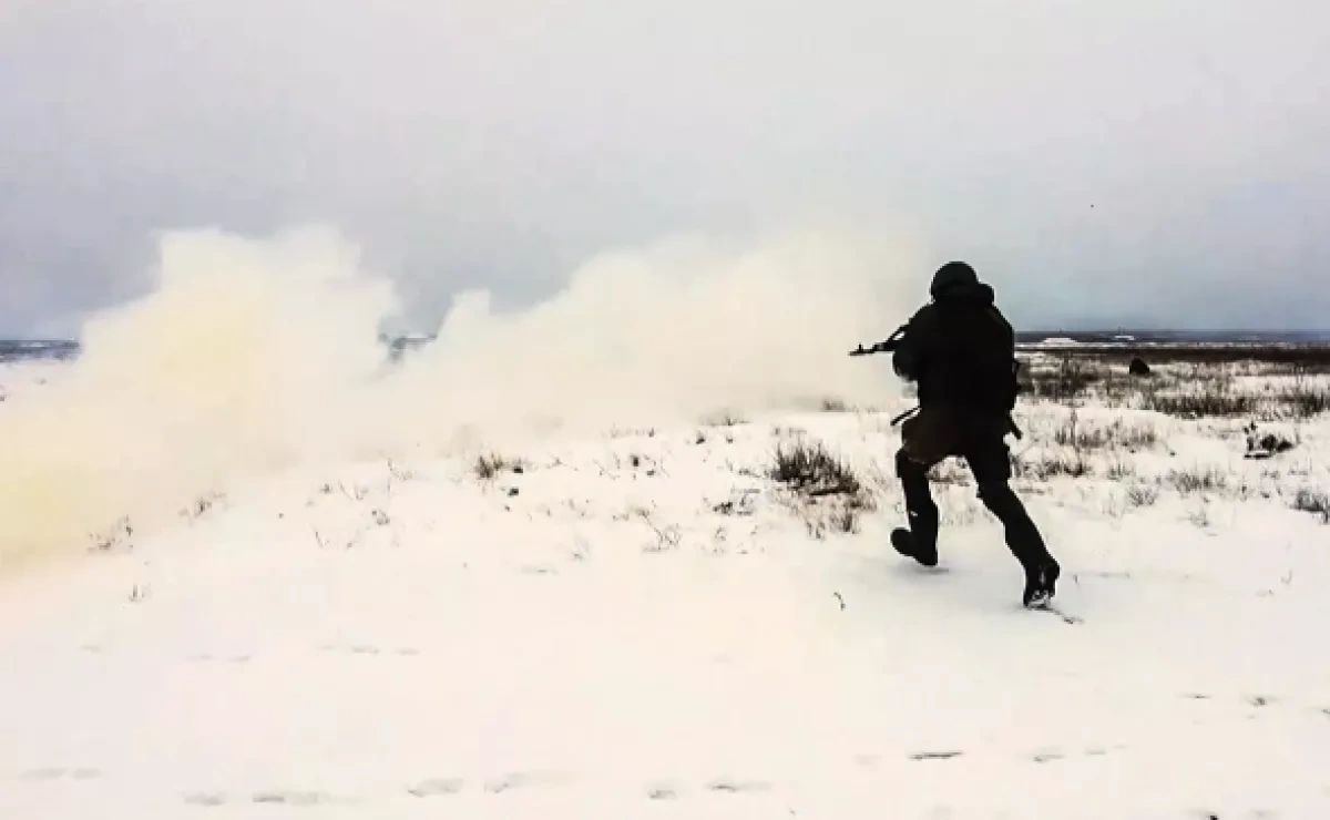 Belarus launches surprise military readiness drill