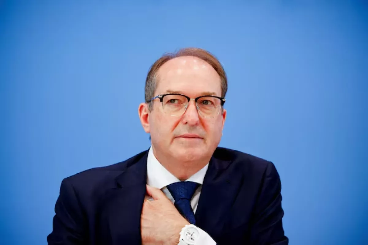 Germany raises threat level after series of attacks