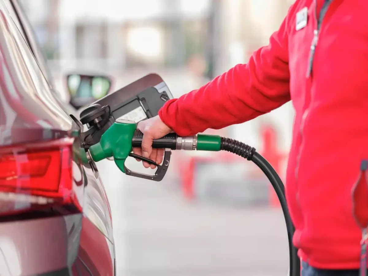 US gas prices hit highest level in over 21 months