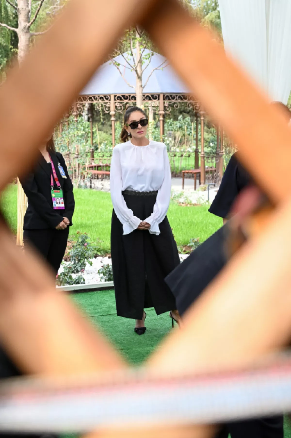 Azerbaijan’s first lady visits Ala Archa State Residence in Bishkek PHOTO
