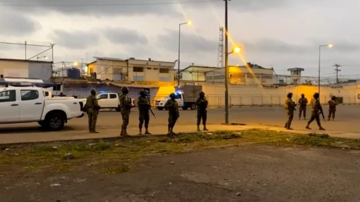 Ecuador prison riot claims 13 lives