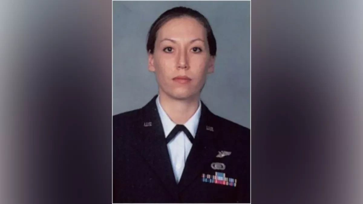 FBI offers $200,000 reward for ex-intel agent accused of spying for Iran PHOTO