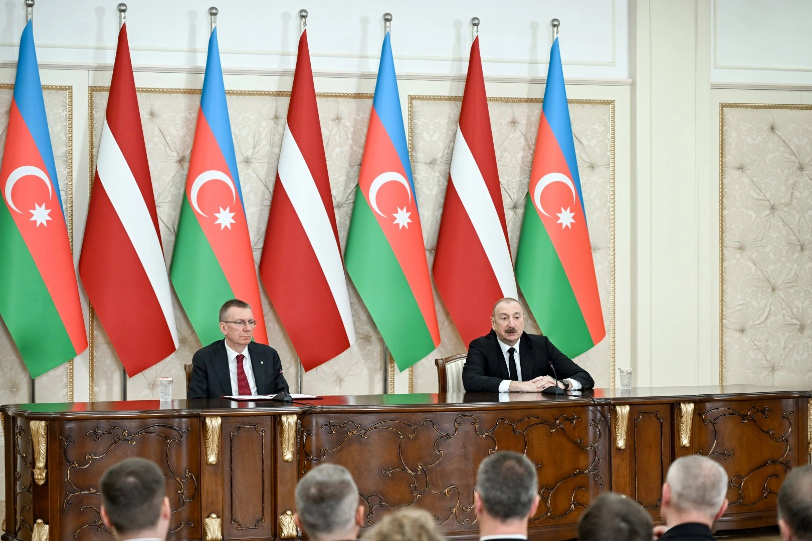 President Ilham Aliyev informs Latvian counterpart about Azerbaijan-Armenia peace process