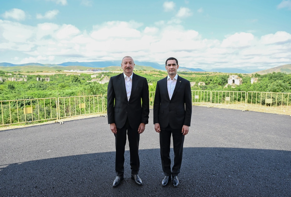 President Ilham Aliyev and President of Turkmenistan view destroyed areas of Fuzuli city (PHOTO)