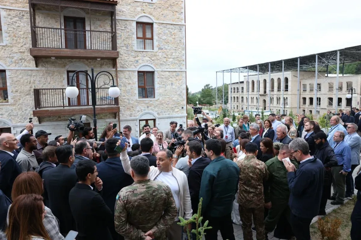 Foreign diplomats wrap up first day of Karabakh, East Zangazur tour