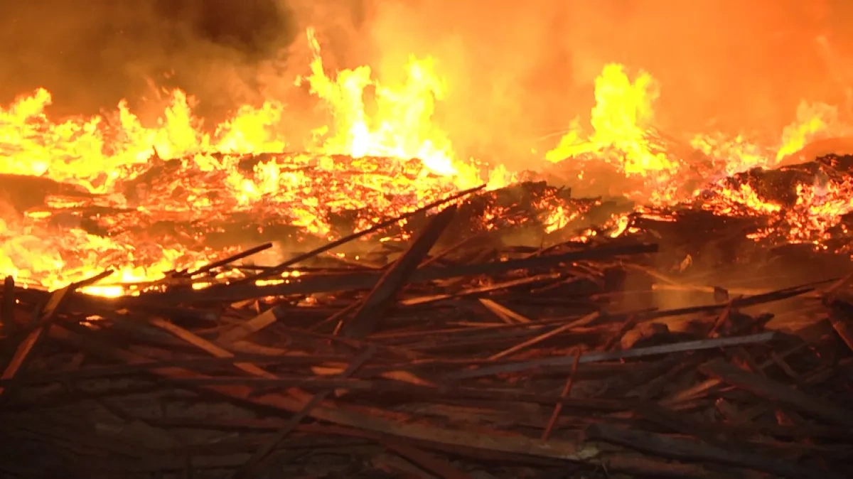 Massive fire engulfs industrial facility in Ukraine's Irpin