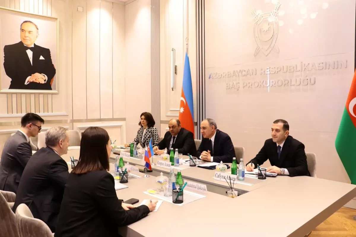 Azerbaijan, Russia strengthen ties in high-level prosecutor talks PHOTO
