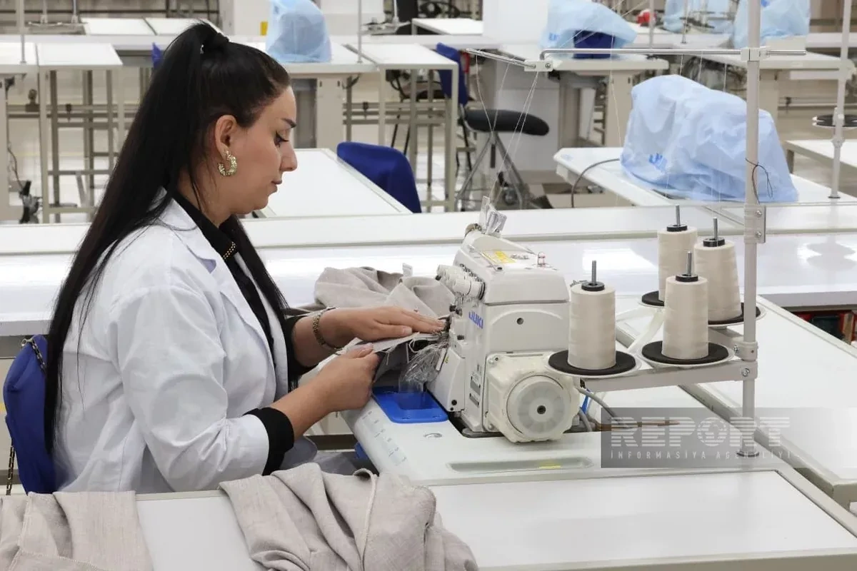 Foreign diplomats tour garment factory in Azerbaijan's Khankendi PHOTO