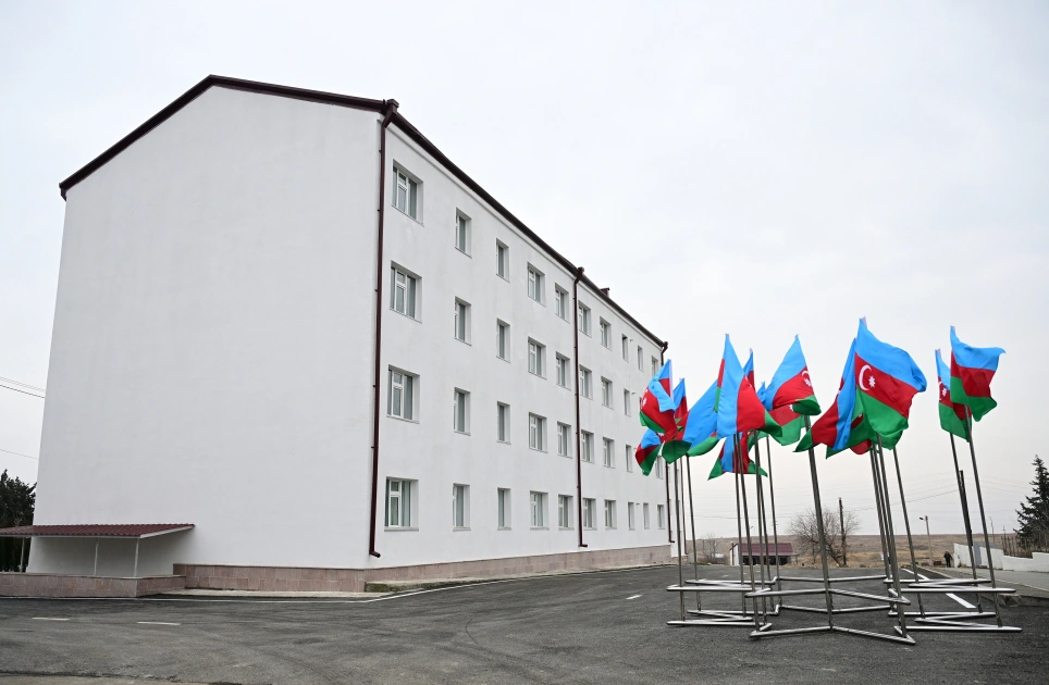 President Ilham Aliyev reviews master plan for Aghdara city (PHOTO)