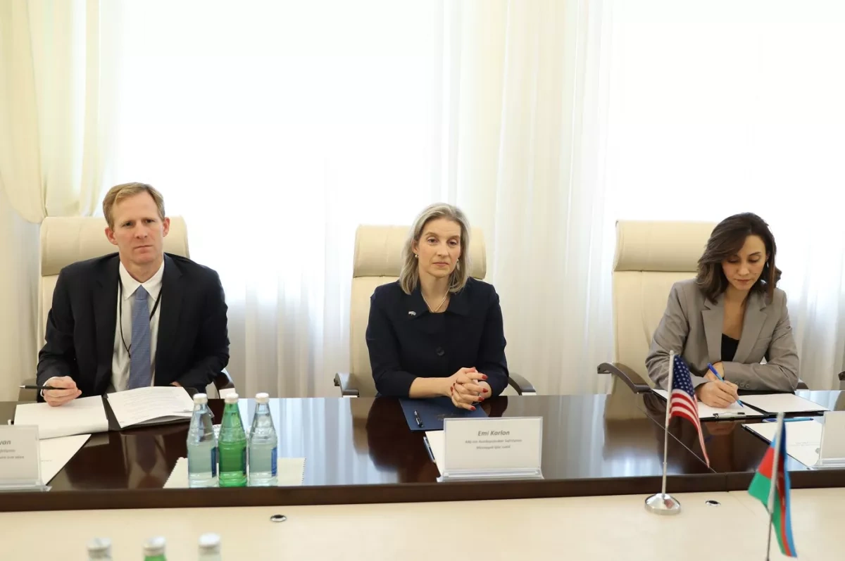 US diplomat stresses importance of Azerbaijani president's Washington visit Photo