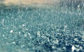 Heavy rains in Saudi Arabia: Floodwaters sweep away cars VIDEO
