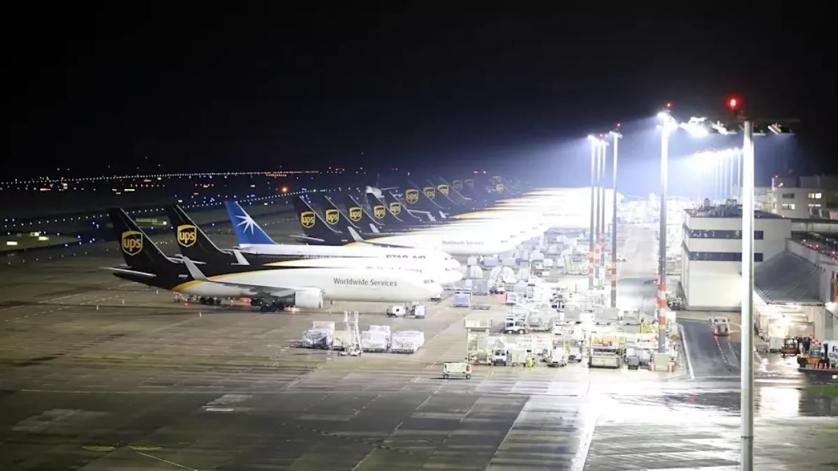 Cologne/Bonn Airport temporarily halts flights after security alert