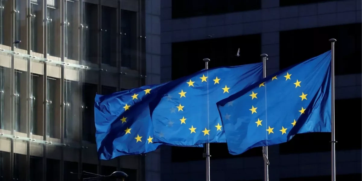 Media: EU weighs five-year limit on Russian diplomats