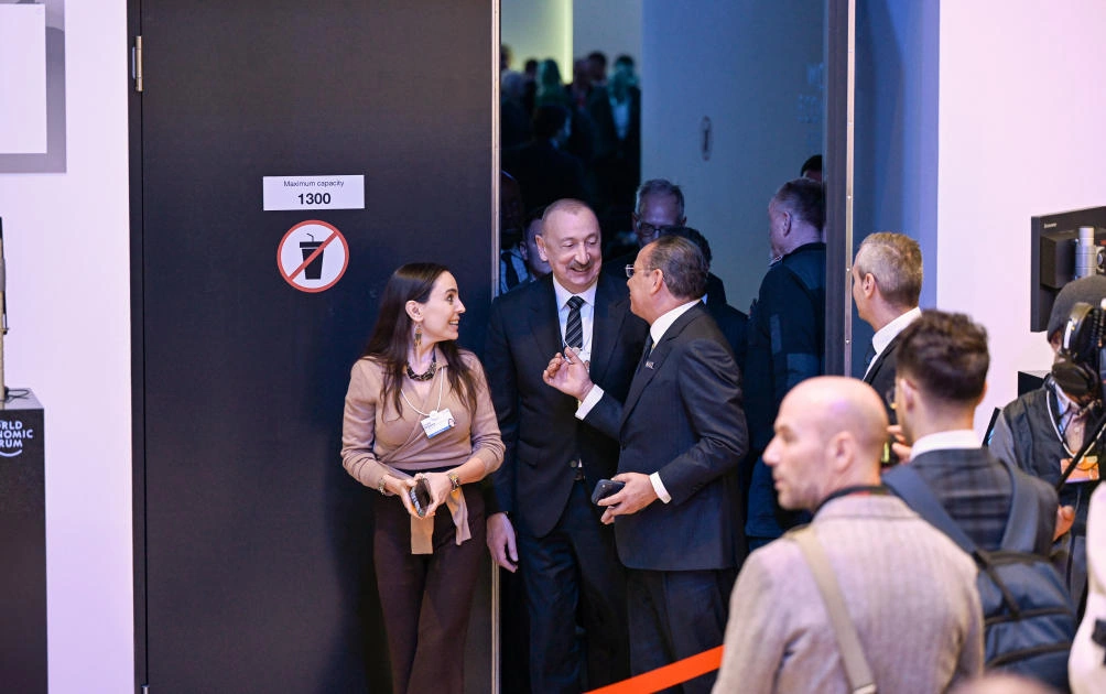 President Ilham Aliyev participates in panel session as part of World Economic Forum (PHOTO)